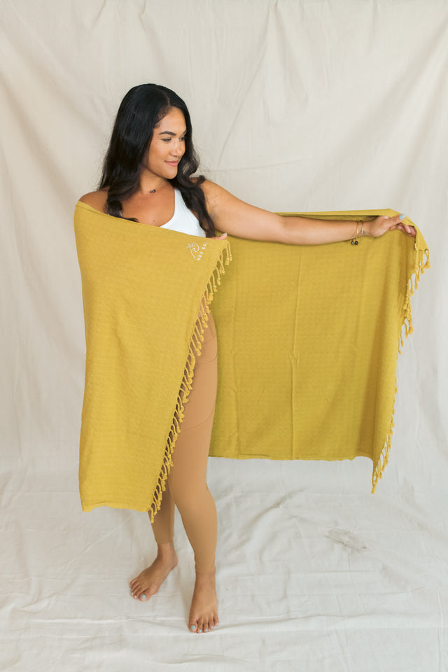 Missis Stone Towel