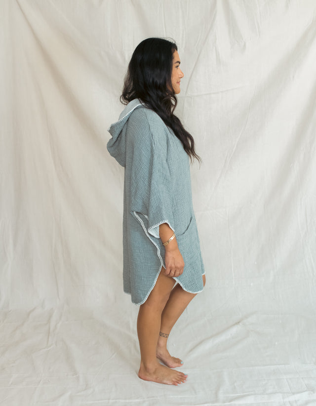 Womenʻs Poncho